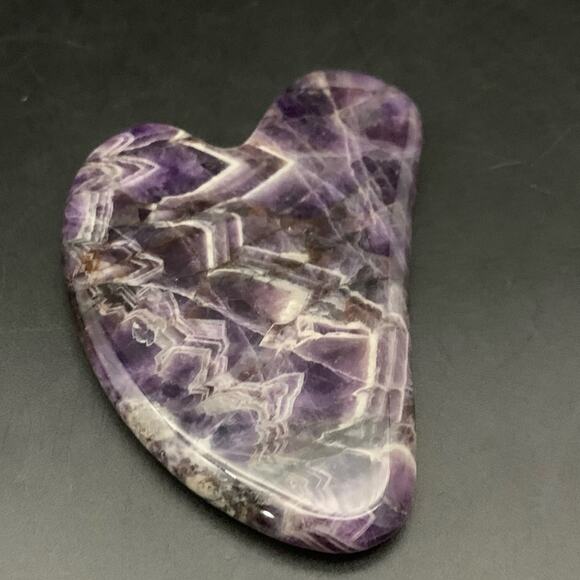 NEW Amethyst Gua Sha Facial Massage Tool - Picture 4 of 6